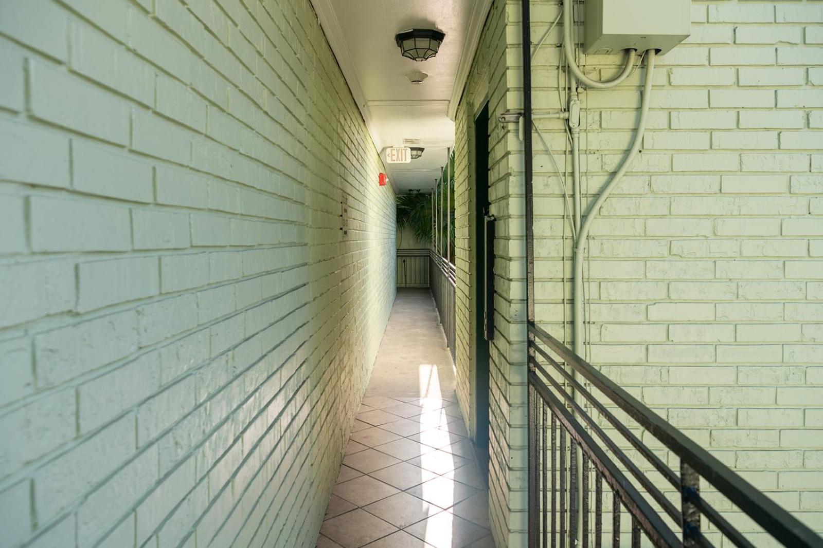 French Quarter Suites Hotel New Orleans Exterior photo